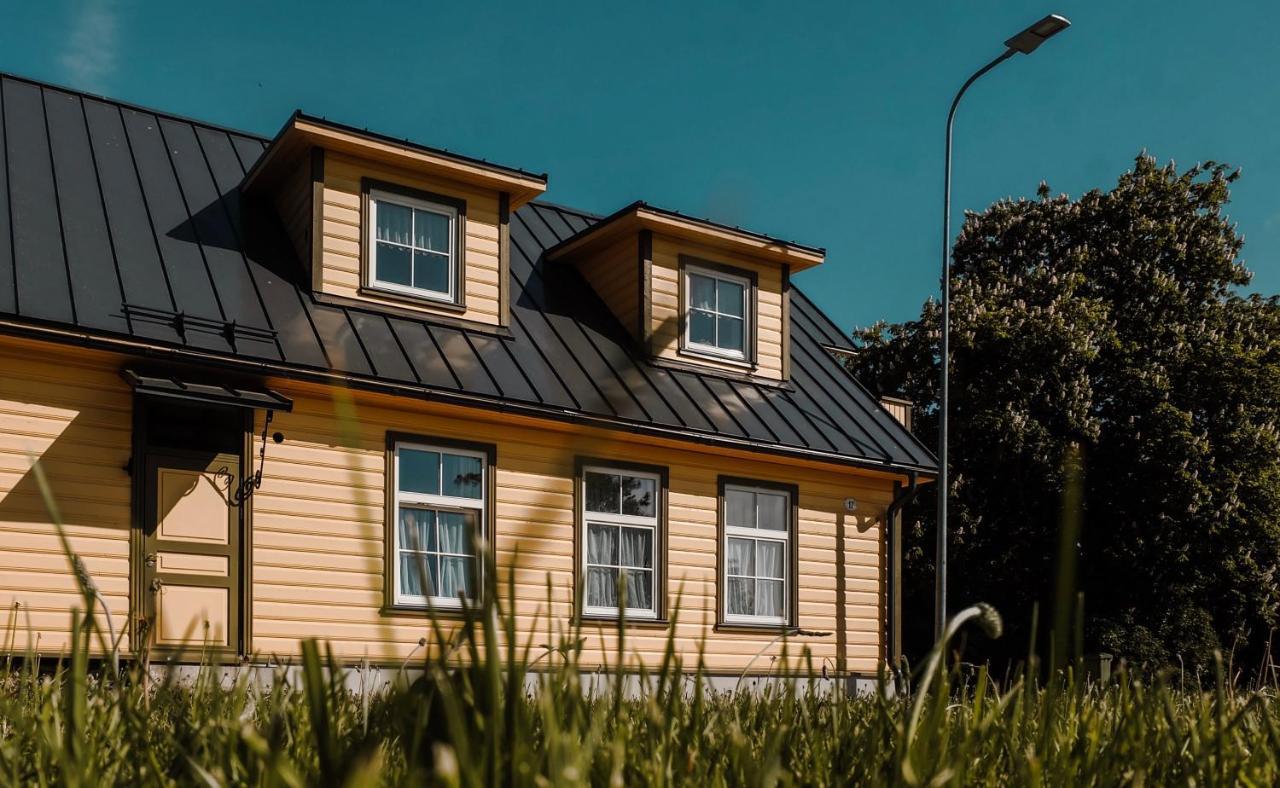 Ohtu Apartments Haapsalu Ngoại thất bức ảnh